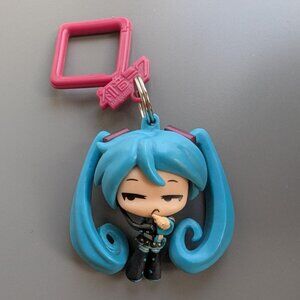 Hatsune Miku Variant Backpack Hanger / Keychain (from blind bag)